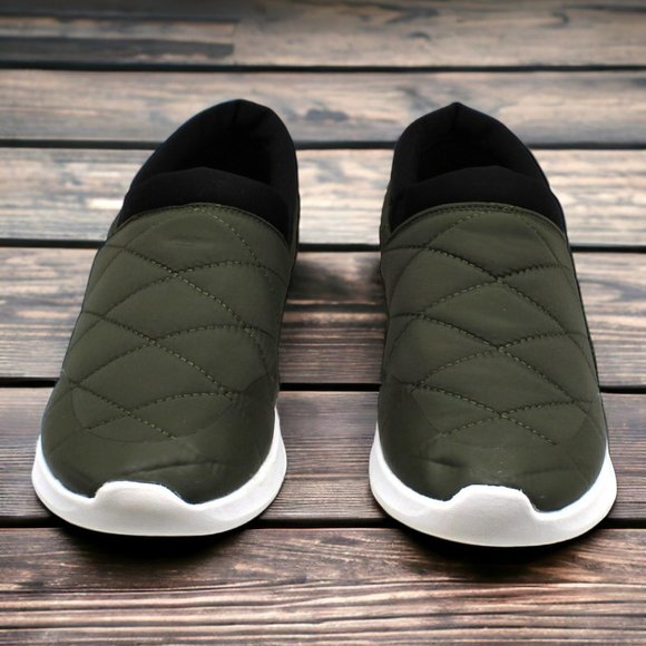 London Fog Kelsie Women's Quilted Slip-on Shoes - Picture 3 of 8